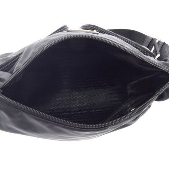 Prada shoulder bag nylon black - Picture 8 of 12